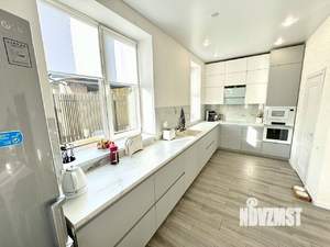 Коттедж 210м², 2-этажный, участок 12 сот.  