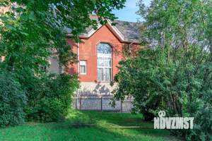 Таунхаус 346м², 4-этажный, участок 15 сот.  