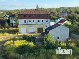 Дом 425м², 2-этажный, участок 29 сот.  