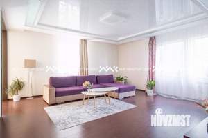 Дом 618м², 3-этажный, участок 13 сот.  