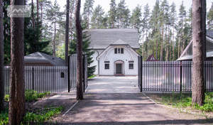 Дом 317м², 2-этажный, участок 15 сот.  