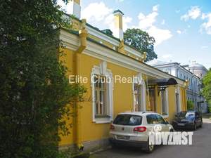 Дом 311м², 2-этажный, участок 9 сот.  