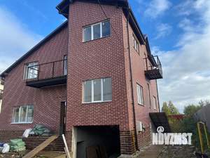 Дом 340м², 2-этажный, участок 10 сот.  