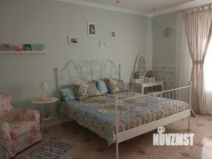 Коттедж 540м², 3-этажный, участок 24 сот.  