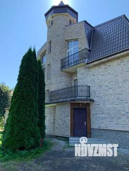 Дом 443м&sup2;, 3-этажный, участок 12 сот.  