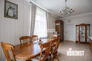 Коттедж 385м², 2-этажный, участок 13 сот.  