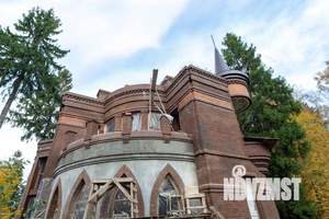 Дом 420м², 2-этажный, участок 18 сот.  