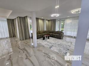 Коттедж 608м², 3-этажный, участок 37 сот.  