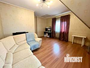 Дом 250м², 3-этажный, участок 12 сот.  