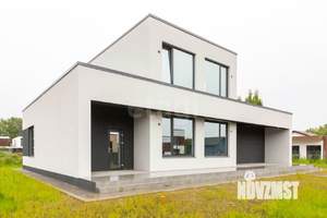 Дом 189м², 2-этажный, участок 9 сот.  