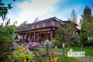 Дом 575м², 3-этажный, участок 49 сот.  