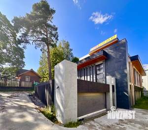 Дом 480м², 3-этажный, участок 8 сот.  