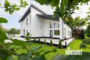 Дом 215м&sup2;, 2-этажный, участок 12 сот.  