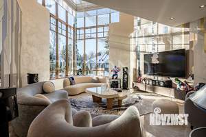 Дом 410м², 2-этажный, участок 18 сот.  