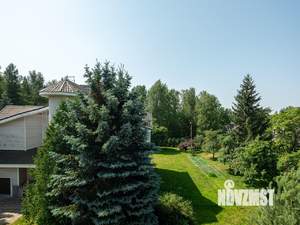 Дом 443м&sup2;, 3-этажный, участок 12 сот.  