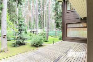 Коттедж 343м², 2-этажный, участок 19 сот.  