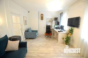 Коттедж 285м², 3-этажный, участок 12 сот.  