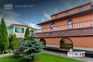Дом 380м², 3-этажный, участок 11 сот.  