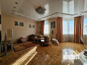 Таунхаус 246м², 4-этажный, участок 3 сот.  