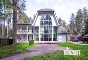 Дом 317м², 2-этажный, участок 15 сот.  