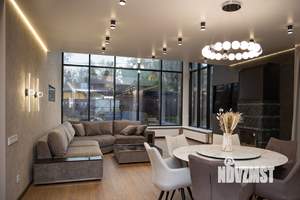 Дом 235м², 2-этажный, участок 9 сот.  