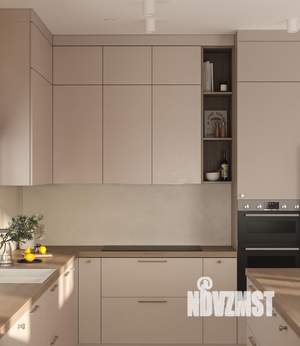 Дом 300м², 2-этажный, участок 18 сот.  