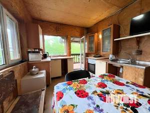 Дом 240м&sup2;, 2-этажный, участок 10 сот.  