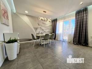 Таунхаус 212м², 3-этажный, участок 2571 сот.  