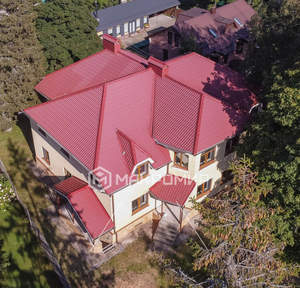 Дом 703м², 3-этажный, участок 12 сот.  