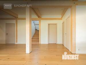 Коттедж 450м², 2-этажный, участок 14 сот.  