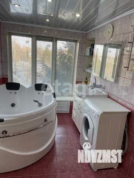 Дом 475м², 3-этажный, участок 17 сот.  