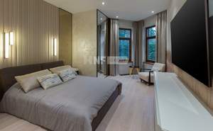 Дом 410м², 2-этажный, участок 18 сот.  