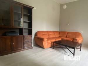 Дом 720м², 3-этажный, участок 21 сот.  