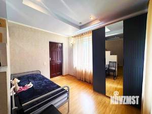 Дом 180м², 2-этажный, участок 12 сот.  