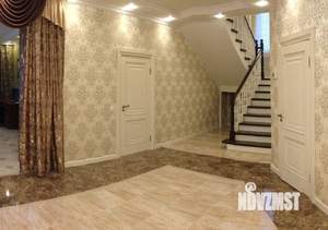 Коттедж 540м², 3-этажный, участок 24 сот.  