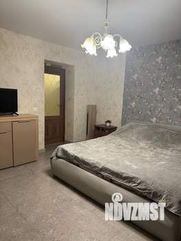 Дом 322м², 2-этажный, участок 6 сот.  