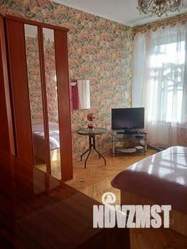 1-к квартира, посуточно, 40м2, 4/4 этаж