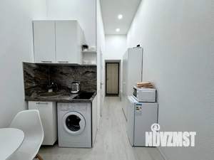 Студия квартира, посуточно, 16м2, 2/4 этаж