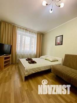 1-к квартира, посуточно, 38м2, 3/23 этаж
