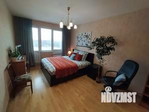 1-к квартира, посуточно, 42м2, 9/10 этаж