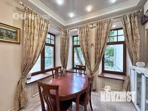 4-к квартира, на длительный срок, 104м2, 2/4 этаж