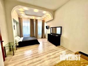 4-к квартира, посуточно, 140м2, 1/1 этаж