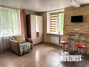 Студия квартира, посуточно, 31м2, 1/5 этаж