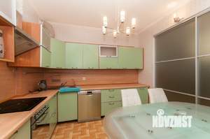 3-к квартира, на длительный срок, 107м2, 3/18 этаж