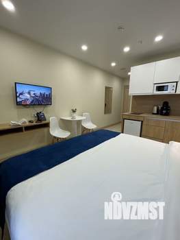 Студия квартира, посуточно, 2020м2, 8/13 этаж