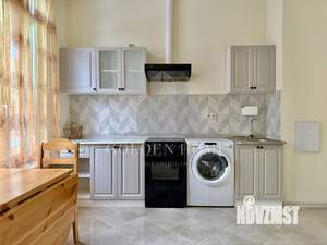 1-к квартира, на длительный срок, 45м2, 1/4 этаж