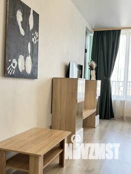 Студия квартира, посуточно, 33м2, 18/20 этаж