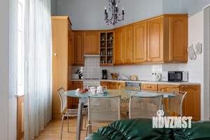 3-к квартира, посуточно, 153м2, 2/5 этаж