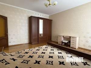 3-к квартира, на длительный срок, 115м2, 3/6 этаж