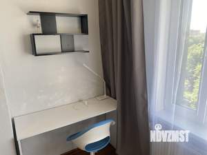 Студия квартира, посуточно, 32м2, 5/19 этаж
